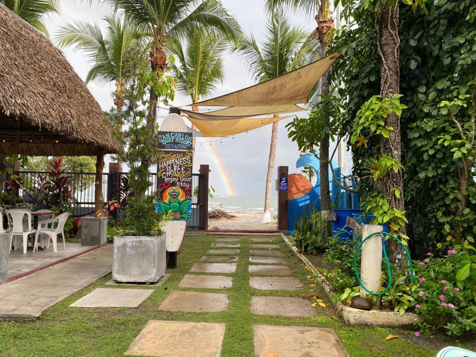 San Carlos Surf Resort & Eco Lodge 외부 사진