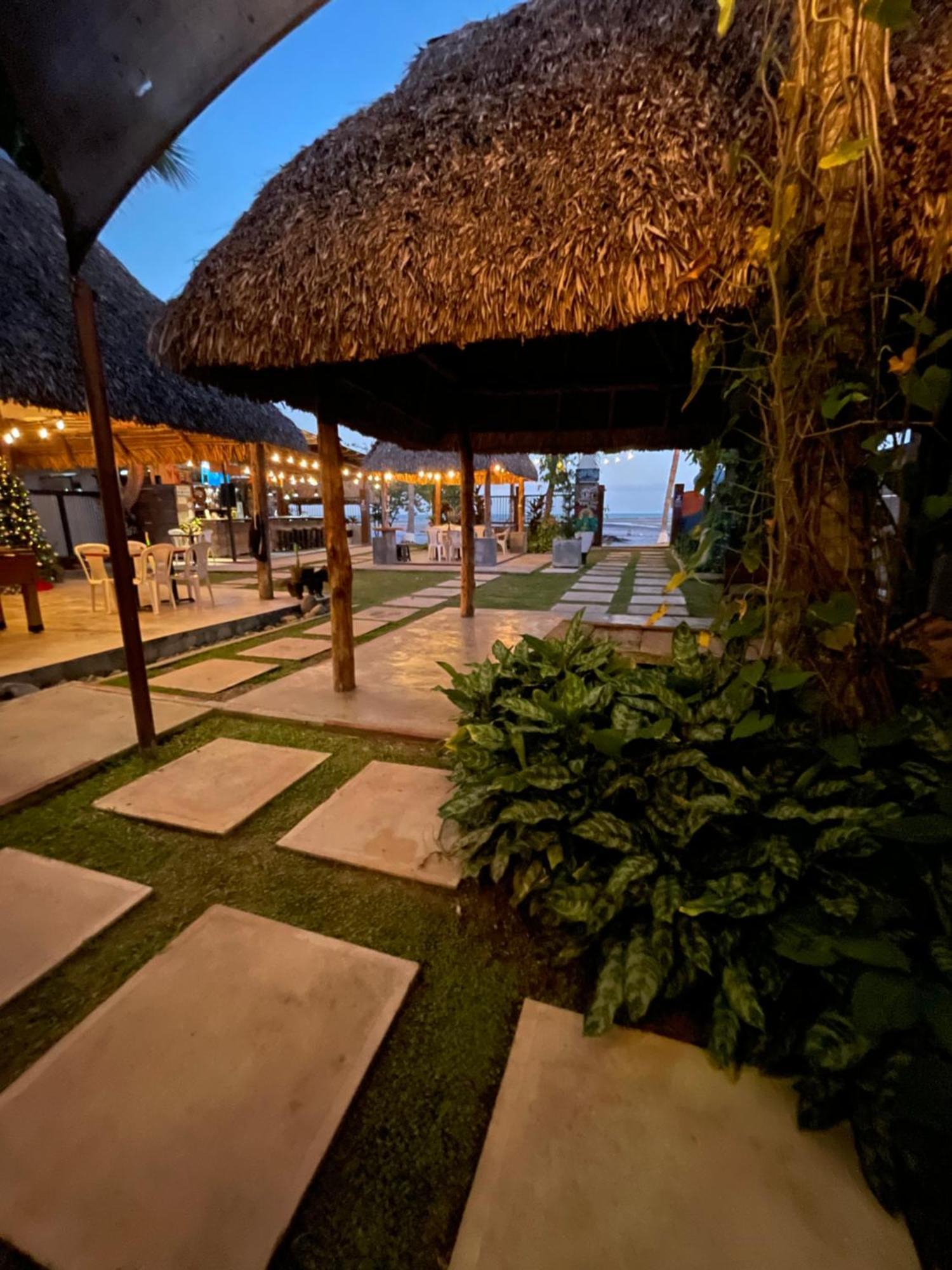 San Carlos Surf Resort & Eco Lodge 외부 사진