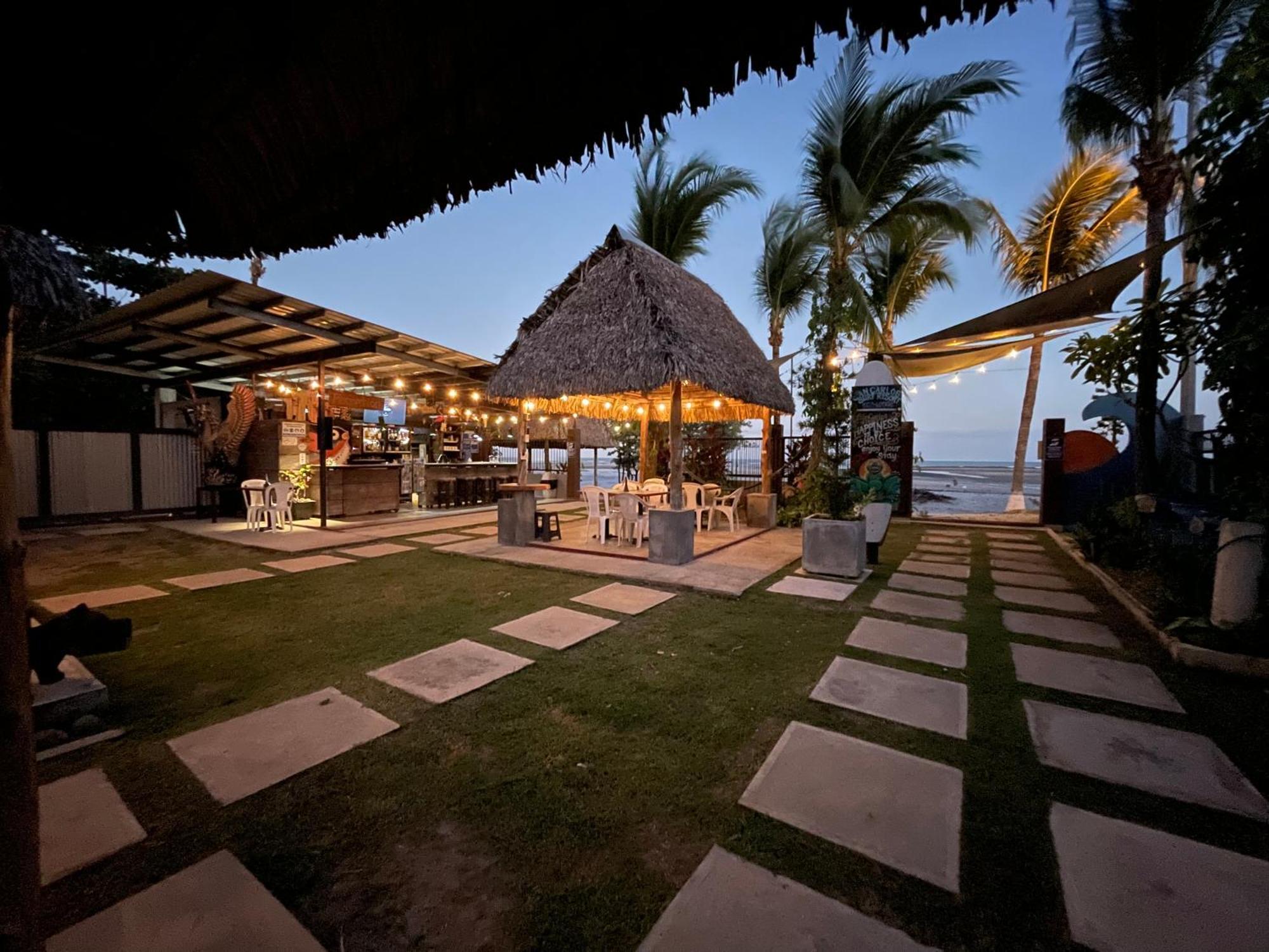 San Carlos Surf Resort & Eco Lodge 외부 사진