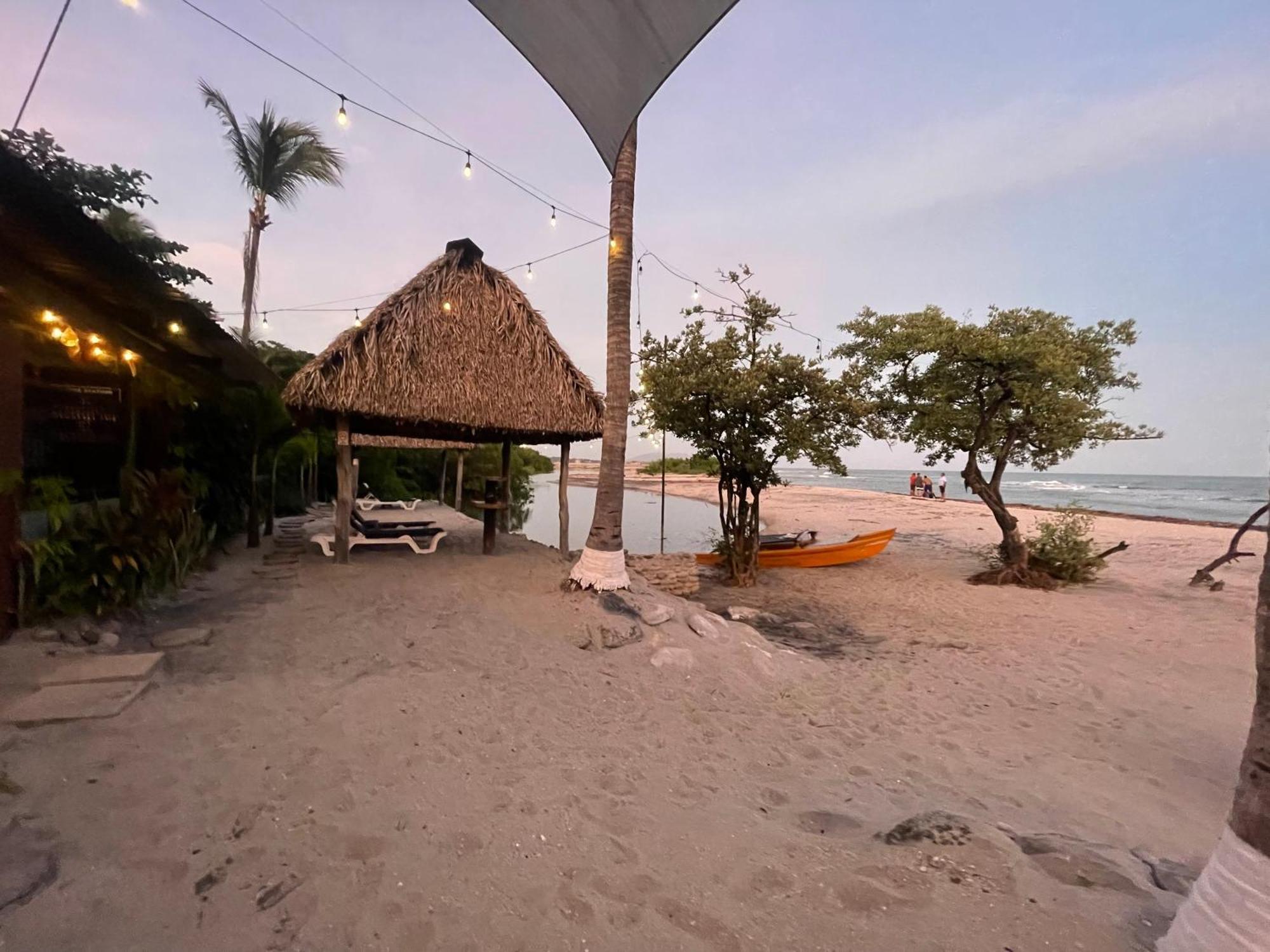 San Carlos Surf Resort & Eco Lodge 외부 사진